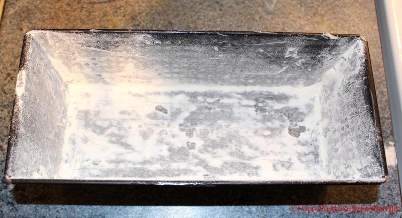 Backmischung Marmor Kuchen von Kathi - eingemehlte Kastenform 
