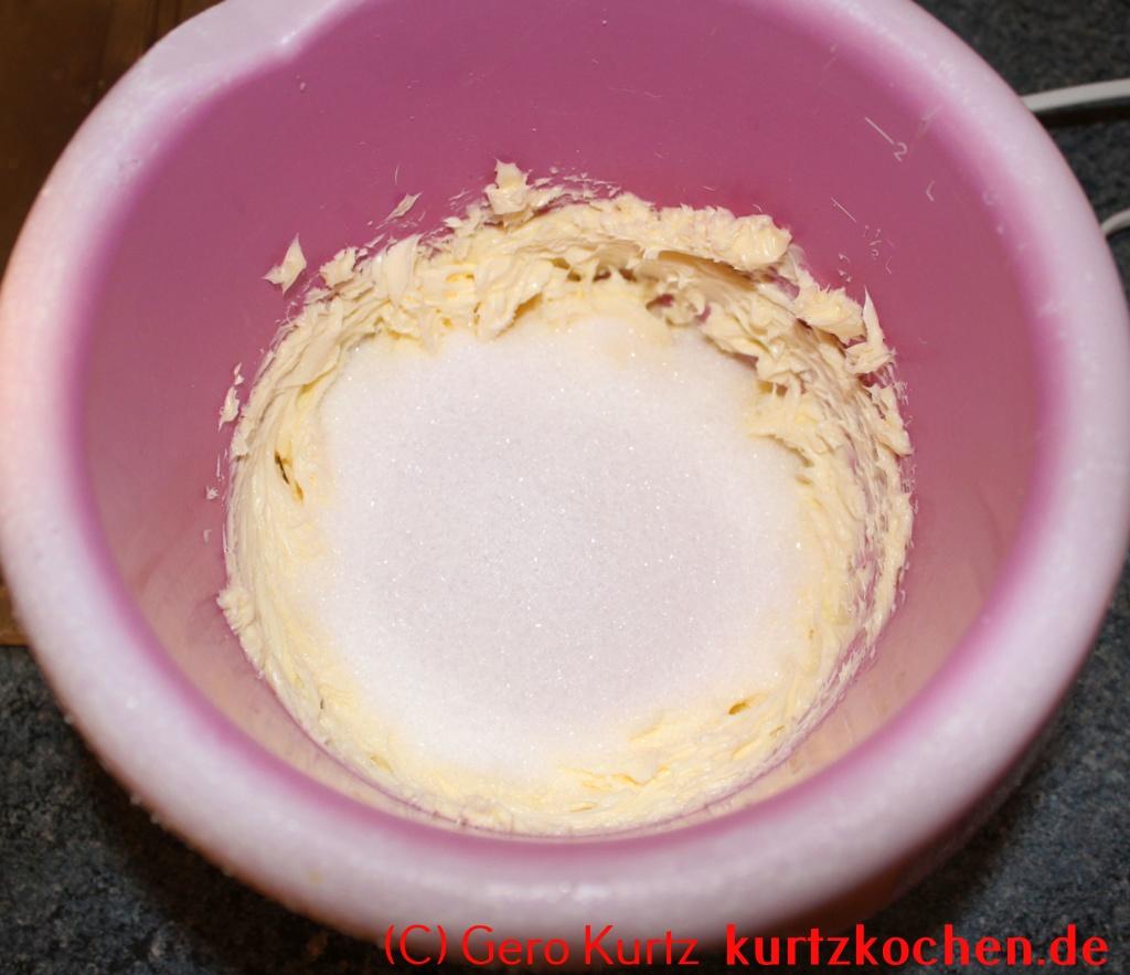 Grundrezept für Gugelhupf Kuchen nach Urgrossmutters Art - Cremige Butter mit Zucker