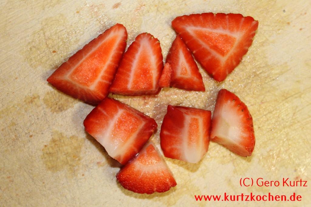 Erdbeermarmelade klein geschnittene Erdbeeren